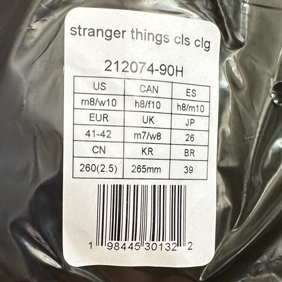 NWT Stranger Things x Crocs Classic Clog “The Upside Down” - Picture 5 of 7